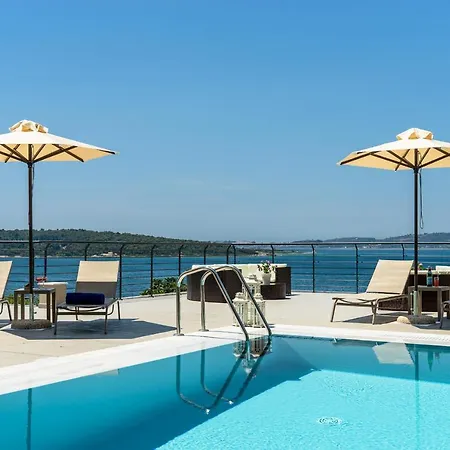 Melina Sea View 아파트